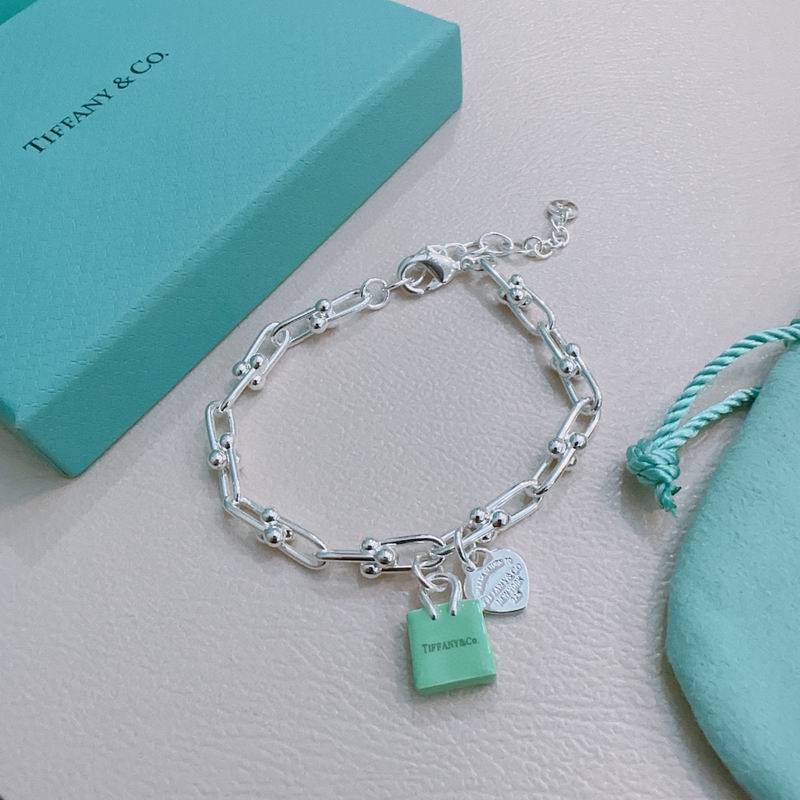 Tiffany bracelet 09yxx98